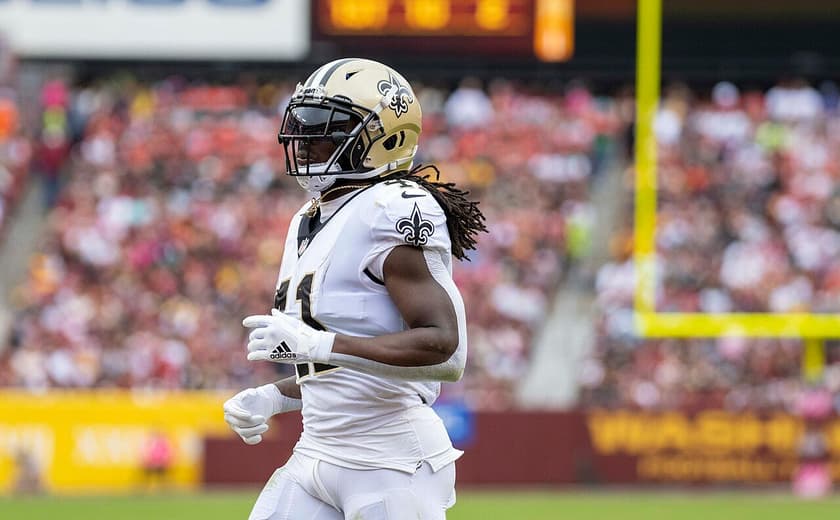 Alvin Kamara jogging during the New Orleans Saints at Washington Football Team from FedEx Field, Landover, MD October 10th, 2021