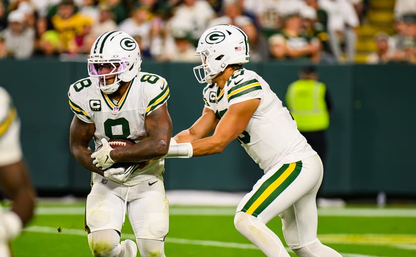 GREEN BAY, WI - The Washington Commanders take on the Green Bay Packers at Lambeau Field in Week 2 of the 2025 NFL season